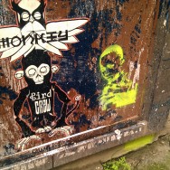 Street art Bordeaux, Monkey Bird crew